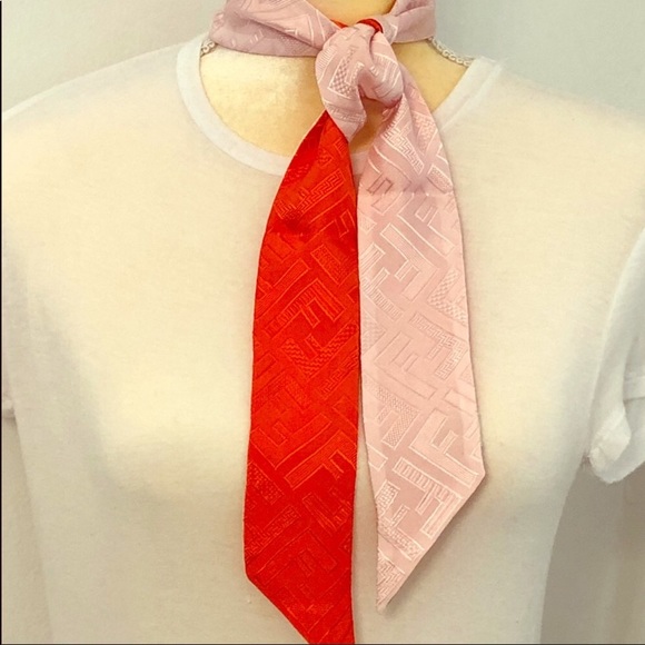 Fendi FF Wrappy Bandeau Silk Skinny neck scarf - Picture 2 of 3